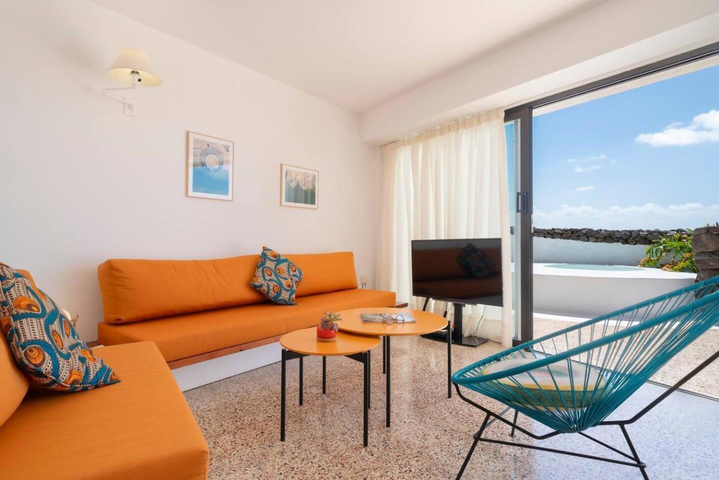 Lanzarote Famara Beach Bungalow المظهر الخارجي الصورة